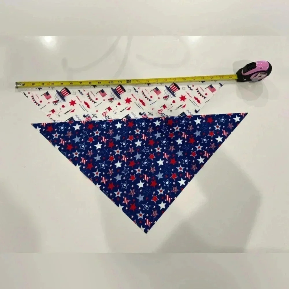 NEW without tag (NWOT) Dog (pet) Bandanna pack of 2
